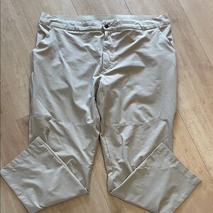 The North Face Men's Light Khaki Chinos
